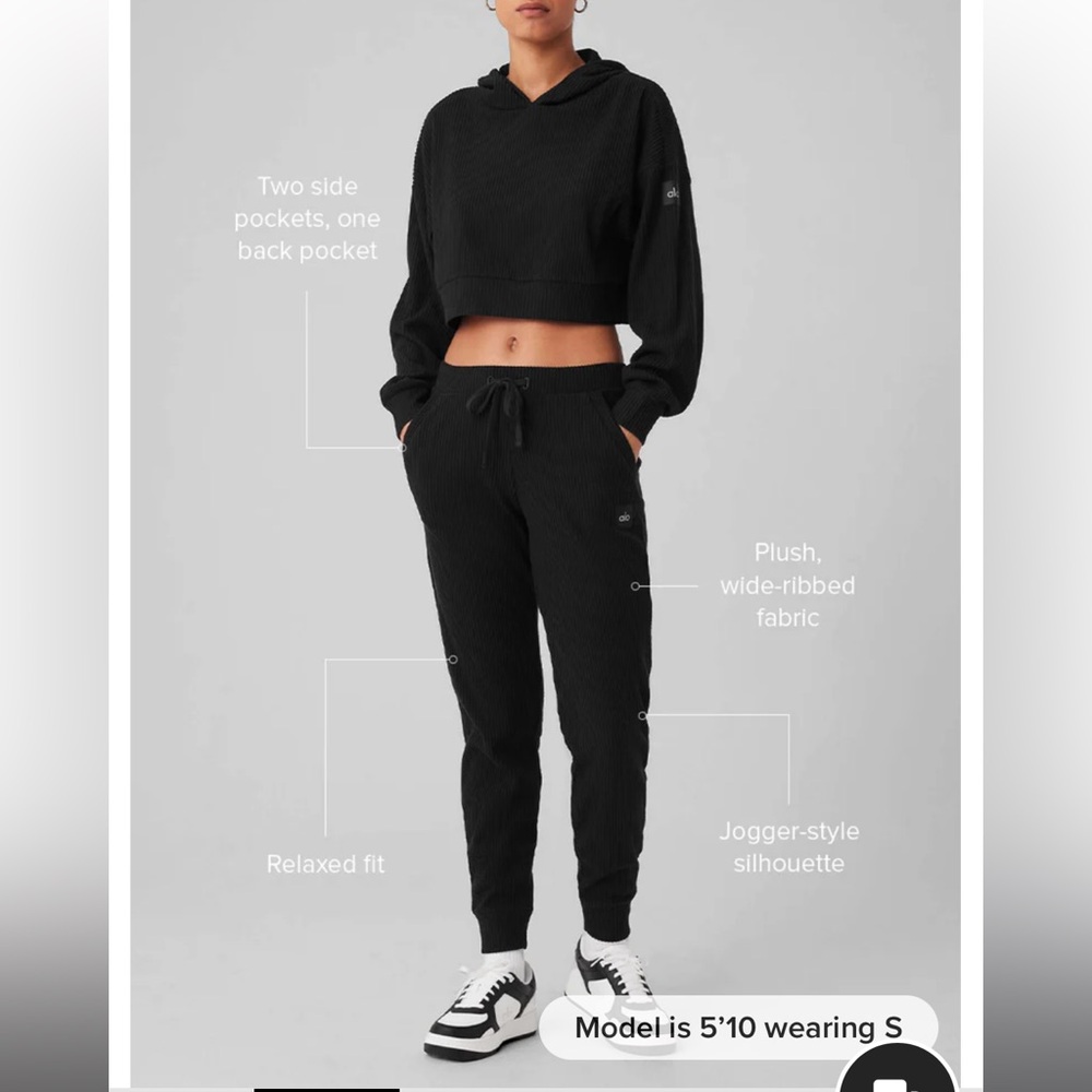 ALO muse sweatset